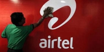 Airtel records lowest quarterly net profit in about 15 years