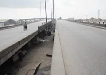 apapa wharf road