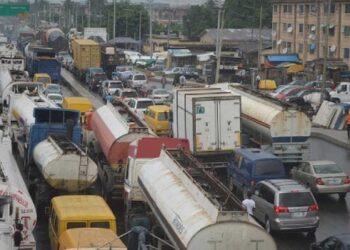 Deteriorating Apapa-Wharf Road Threatens Nigeria's Economic Stability