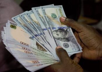 Naira sustains N360/dollar at black market