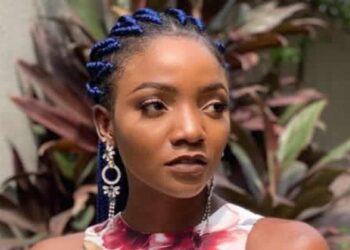 Simi releases Omo Charlie Champagne Vol