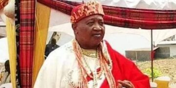 Buhari mourns as Igwe Umenyiora of Ogbunike is dies