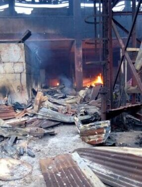 Popular Edo State’s Oba Market Is on Fire3