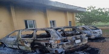 Hoodlums raze Anambra Police zonal headquarters